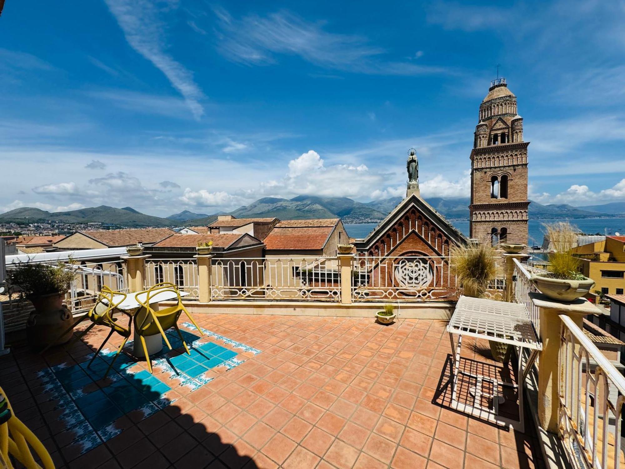La Gaetana Bed and Breakfast Buitenkant foto