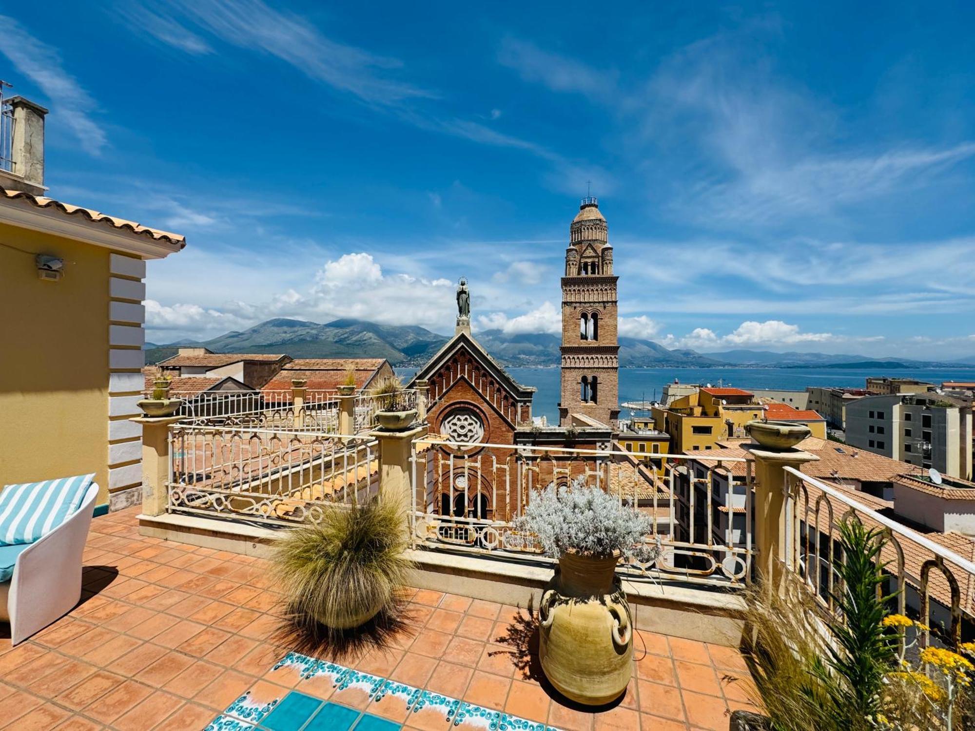 La Gaetana Bed and Breakfast Buitenkant foto